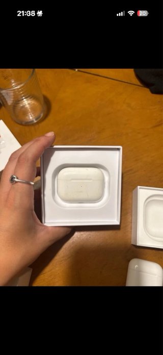 iPhone y AirPods Pro de Apple (Negro)