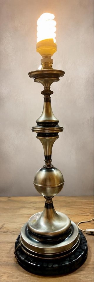 LÁMPARA RETRO DE MESA