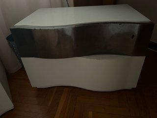 Cómoda y 2 cajoneras