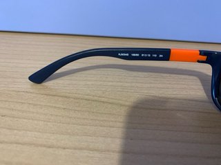 Occhiali da sole Ray-Ban Junior blu e arancioni