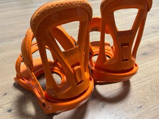Burton Clash 155 + fijaciones Burton naranjas