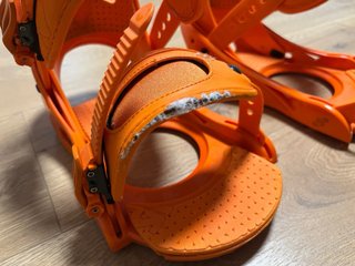 Burton Clash 155 + fijaciones Burton naranjas