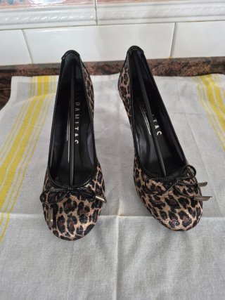 Zapatos de tacón leopardo talla 38