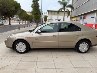 Ford Mondeo 2002
