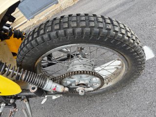 Montesa Enduro 75 Roja y Amarilla