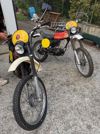 Montesa Enduro 75 Roja y Amarilla