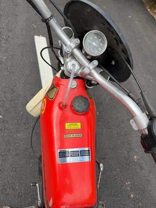 Montesa Enduro 75 Roja y Amarilla