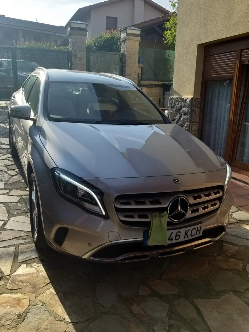 Mercedes-Benz GLA 2017 - foto 1