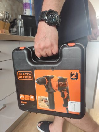 Taladro BLACK+DECKER 710W