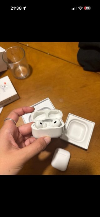 Airpods Pro 2 / Airpods 2