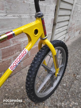 MONGOOSE MOTOMAG BMX
