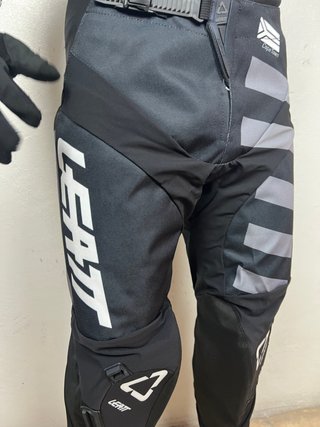 Traje Leatt Motocross 01