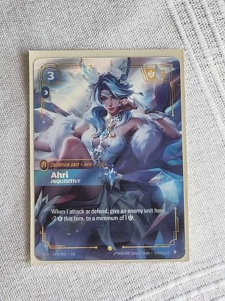 Carta Ahri Riftbound