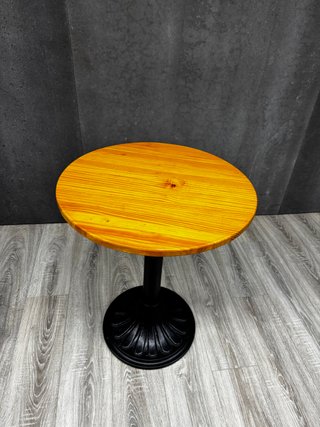 Mesa alta madera y metal