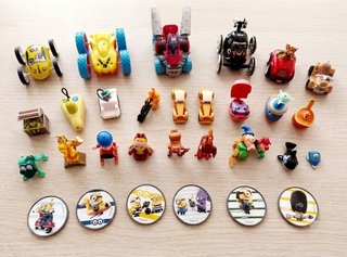 Set 30 giochini da collezione