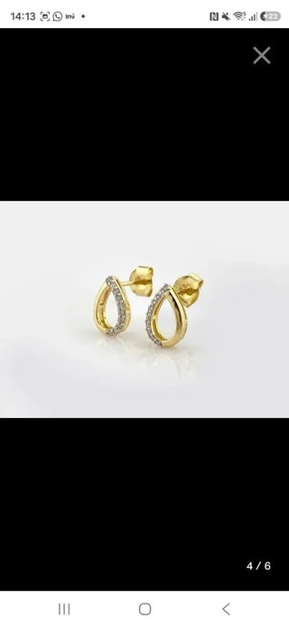 Pendientes Oro Amarillo 14K con Diamantes.