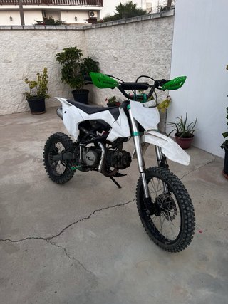 Vendo pitbike malcor XLZ 140cc Motocross