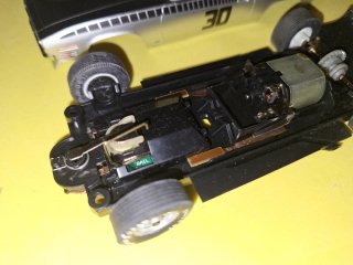 Scalextric Advance Plymouth Barracuda Plata