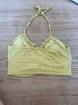 Top Crop Verde Lime con Intreccio