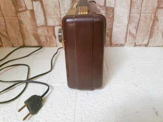 Radio antigua válvulas baquelita Vintage época