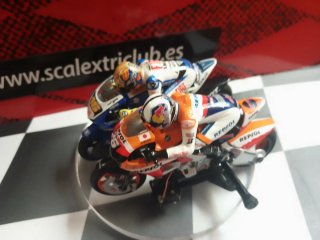 Lote 2 motos Scalextric.            No ofertas