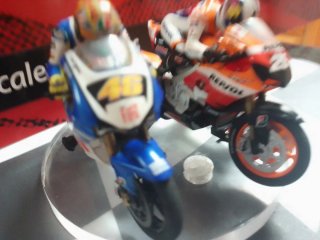Lote 2 motos Scalextric.            No ofertas