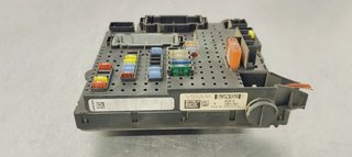 CAJA RELES / FUSIBLES VOLVO XC90 2.4 D5 163 4X4 3