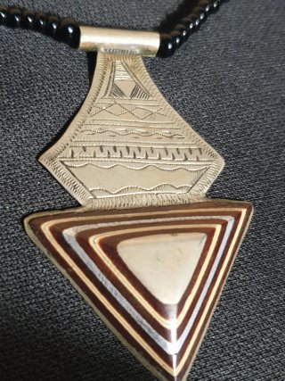 Collar Tuareg Plata y Cuentas Negras
