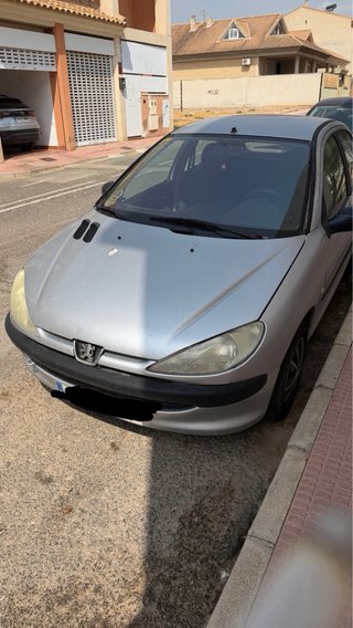 Peugeot 206 2002