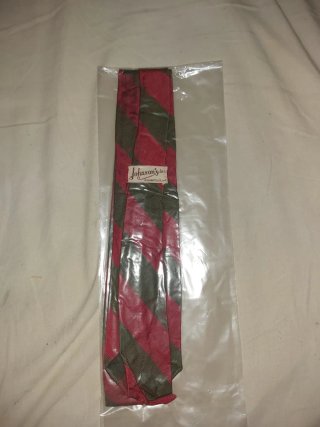 Corbata Johnson's Inc. Rayas Rojas y Grises