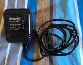Sega Master System II con Alex Kidd y mando