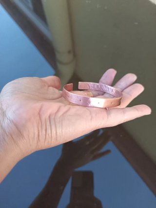 Pulsera de cobre artesanal