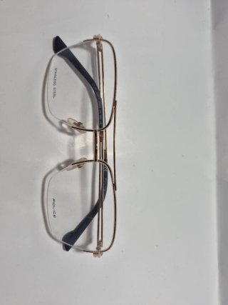 Gafas Montura Dorada y Negra