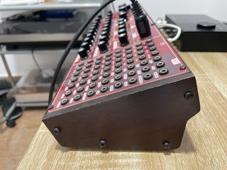 Behringer Neutron nuevo