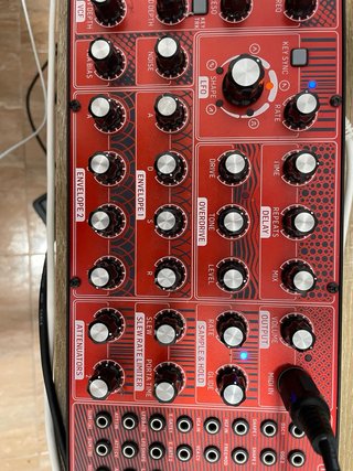 Behringer Neutron nuevo