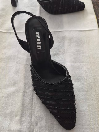 Zapatos de tacón Menbur talla 38