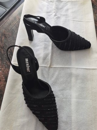 Zapatos de tacón Menbur talla 38