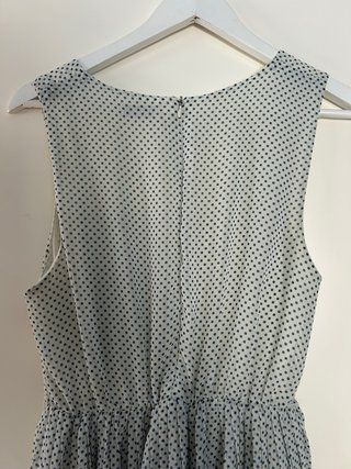 Vestido corto lunares blanco y azul
