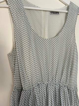 Vestido corto lunares blanco y azul