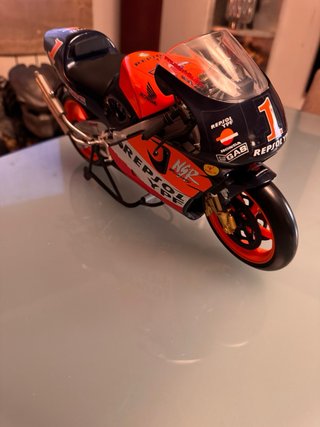 Maqueta 3 Motos de 500 cc