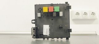 CAJA RELES / FUSIBLES OPEL VECTRA C BERLINA Comfo