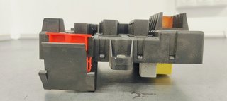 CAJA RELES / FUSIBLES OPEL VECTRA C BERLINA Comfo