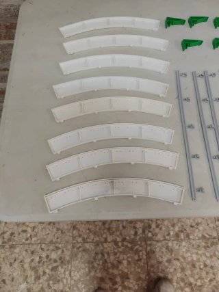 Scalextric: Vallas, puente y bordes de pista