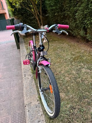 Bicicleta infantil niña BTWIN 500 de 6 velocidades