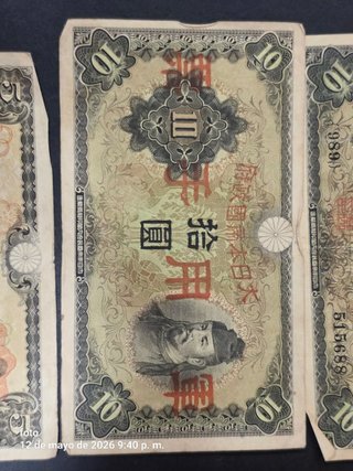 Lote 3 Billetes Japoneses 10 y 5 Yenes