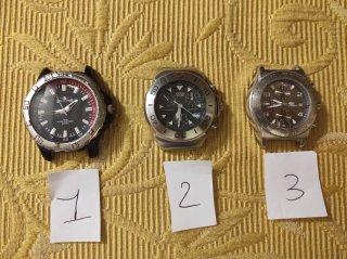 Lotto TRE: 5 orologi