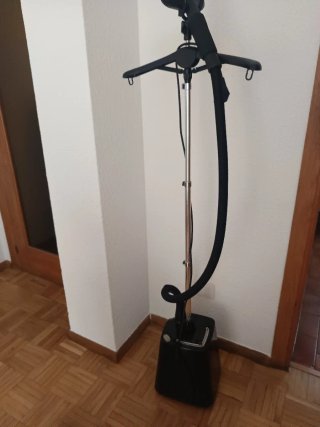 Plancha de vapor vertical para ropa Steam One