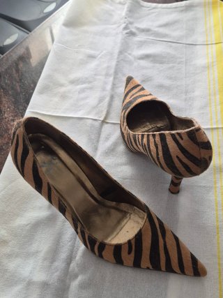Tacones cebra talla 38
