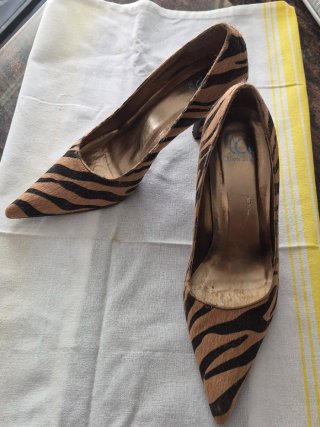 Tacones cebra talla 38