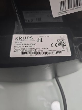 Cafetera Krups Essential EA810570